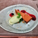 銀次郎 - デザート　ピスタチオアイス　チョコレートムース