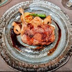 銀次郎 - 肉料理　鴨のモモ肉のコンフィ　（私と友人）