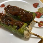 正起屋 - ささみ串に梅肉を載せました