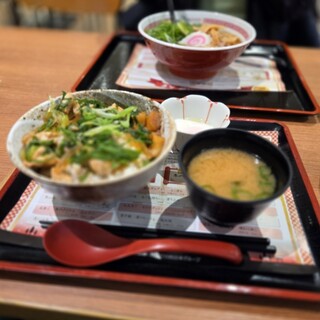 桂川パーキングエリア(下り線)スナックコーナー_1