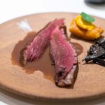 レストラン オオツ - 2025.11 常陸国天然まがも 軽いサルミソース 宿儺かぼちゃ トランペット茸