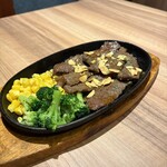 晴れる屋 - 国産牛のサーロインステーキ　(税込2178円)