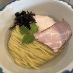 八二軒 - 麺アップ