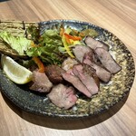 晴れる屋 - 厚切り牛タン焼　(税込2178円)