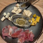 魚イタリアン ピザとパスタ - 