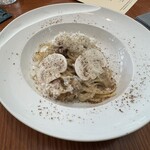 TWELVE GARDENS BAR&GRILL - 