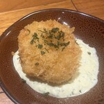 博多メシ 男厨 - カニクリームコロッケ