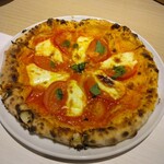 シチリア パスタの森 - マルゲリータピザ  ￥1700