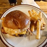 HYOE'S BURGERS + FRIES - 