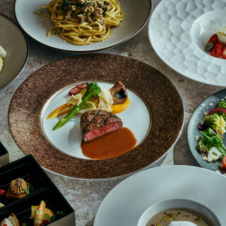 DINING & BAR TABLE 9 TOKYO_2