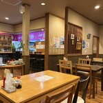 おふくろ亭 - 店内
