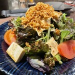 炭火串焼 いっせき - 湯葉のサラダ