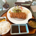三重白山ゴルフコース - さくらポークのとんかつ定食　1750円