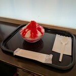ひなたの湯 - 注文：かき氷いちご---450円