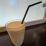 ひなたの湯 - 注文：ミックスジュース---390円　➡　ミックスジュースは“ひなたの湯 オリジナル！”です。数種類のフルーツをブレンドし、濃厚な味わいに仕上げられました。お風呂上がりの一杯にも最適です◎