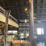 食器と喫茶 岩﨑珈琲店 - 良い雰囲気の店内☆
      まったりゆっくりさせていただきました♪