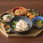 マンゴツリーカフェ - 【カオ マン ガイ】