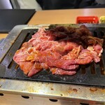 焼肉一心たん助 旦 - 