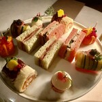 ザ・ロビーラウンジ＆バー - セイボリー&フィンガーサンドイッチ