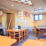 やぶ善 - 店内中央。