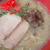 コラーゲン豚骨ラーメンとこ豚平和園 - 