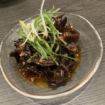 ロンタン - キクラゲのラー油あえ。好き。