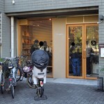 Basique - お店の外観