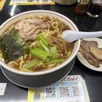 手打らーめん 勝龍 - 