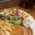 カフェ マチルダ - アボカドタルタル