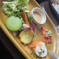 シャイニーアウル 表参道 - 