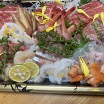 魚一 - 刺身盛り合わせ