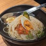 焼肉･すき焼き･しゃぶしゃぶ萬野屋別邸 - ミニ冷麺