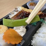 喫茶 茶々 - 【2025.12.1(月)】日替弁当のインゲン豆