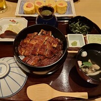 ひつまぶし名古屋備長 - 