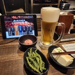 しんぱち食堂 なんば南海通り店 - 生ビール、ねぎとろ、インゲンのゴマ和え、冷奴