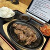 肉のエサカ 神戸元町店