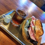 ポンレヴェック - カスクート＆アイスティー＋ミルク