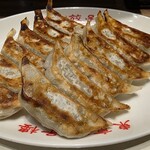 東京餃子楼 - 料理写真: