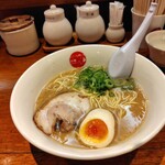 うふふ ラーメン - 白豚骨ラーメン｡