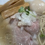RAMEN and TSUKEMEN Number.6 - 特製牡蠣塩らぁ麺アップ