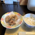 麺屋 八っすんば - 鶏の唐揚げ
