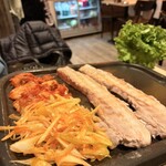 屋台酒場バッテン - セルフサムギョプサル