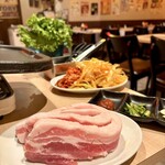 屋台酒場バッテン - サムギョプサル（※2人前から）