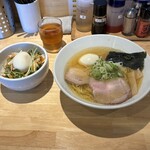 ふる川 - "塩らーめん"980円に"味付玉子"150円をトッピング&"味玉親子丼"450円♪