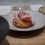 Haruka Murooka - 熟成利平栗入りの焼き立てフォカッチャ