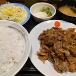 松屋 - カルビ焼肉Ｗ定食