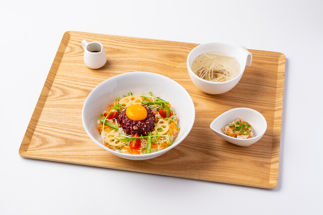 馬刺し専門 大久保商店 - 猪苗代（馬肉料理）