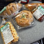 パン工房 エミーノ - 料理写真:購入したパンです