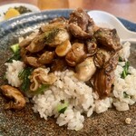 龍鳳 - 牡蠣ごろごろの牡蠣チャーハン