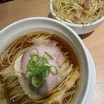 らぁ麺はやし田 - 料理写真: